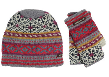 Artesania Alpaca fleece lined hat